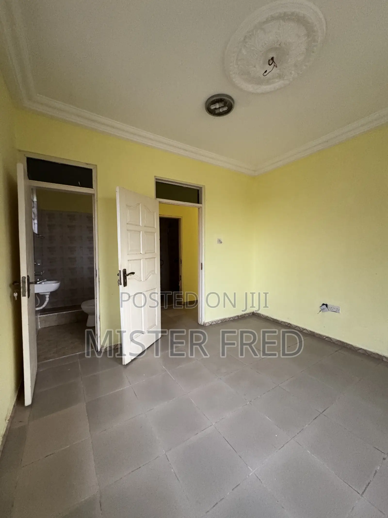 2bdrm House in Redtop, Weija for rent in Weija