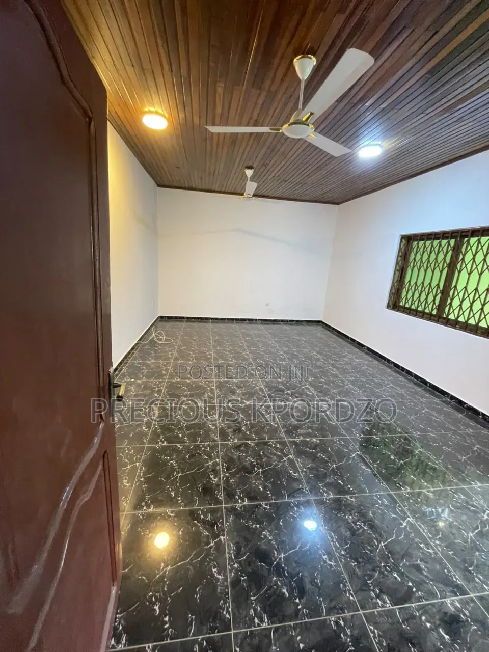 3bdrm Apartment in Botwe Highways, School Junction for rent in School Junction