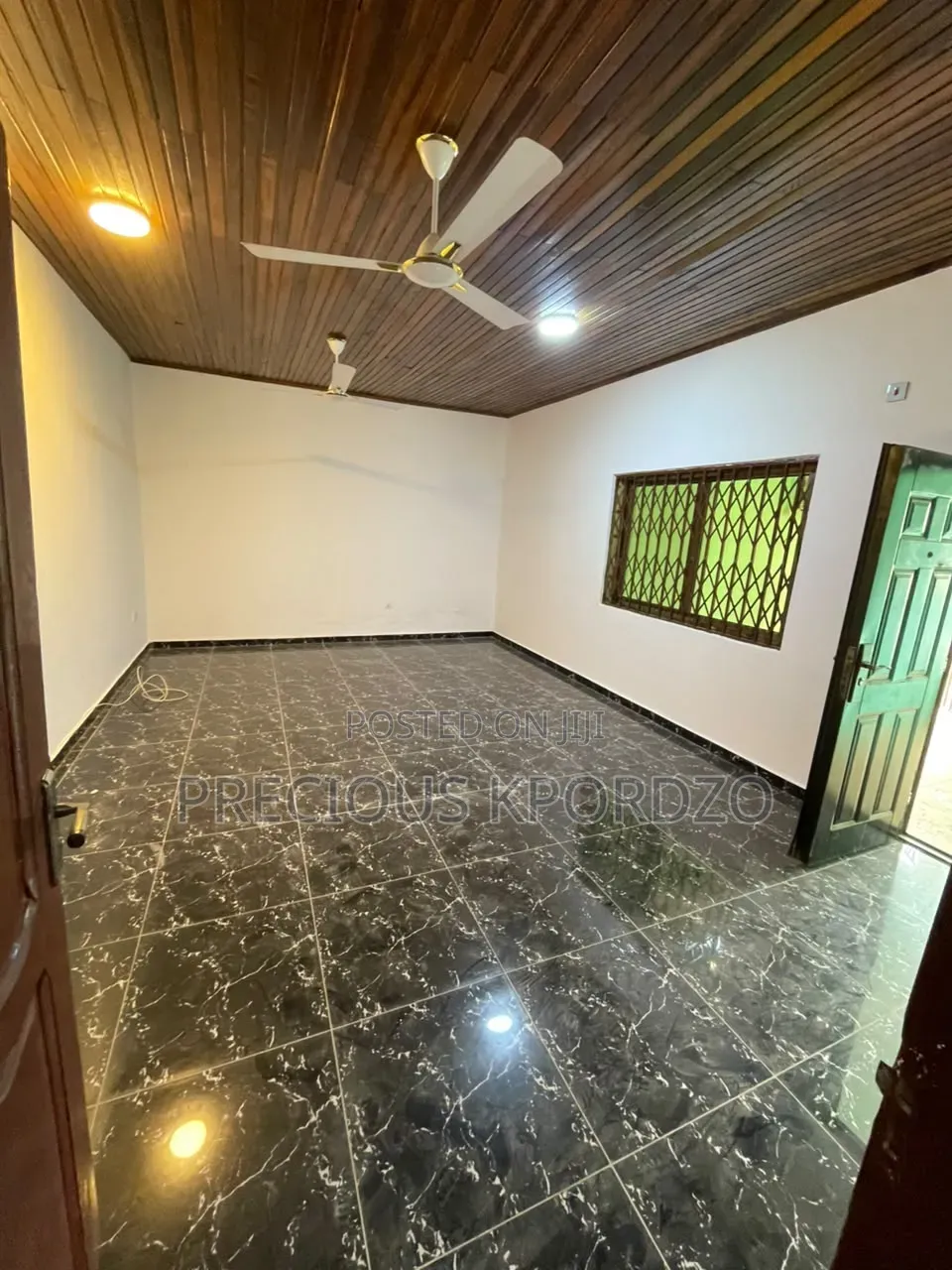 3bdrm Apartment in Botwe Highways, School Junction for rent in School Junction