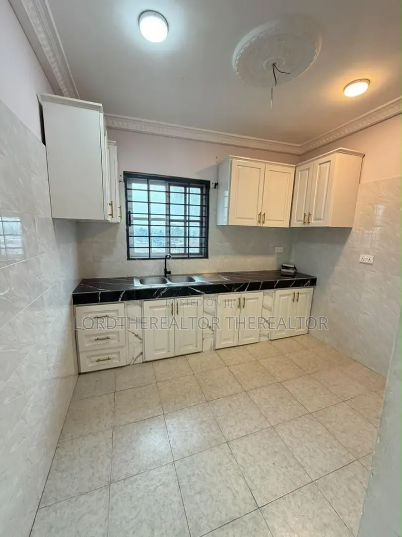 3bdrm Apartment in Last Stop for rent in Last Stop