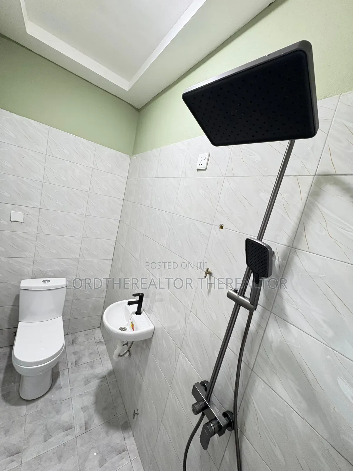 3bdrm Apartment in Last Stop for rent in Last Stop