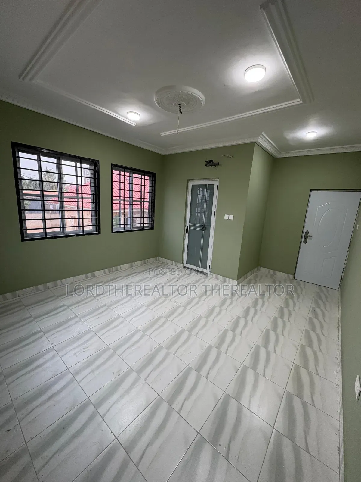 3bdrm Apartment in Last Stop for rent in Last Stop