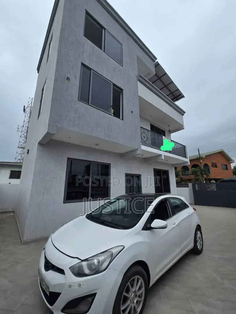 3bdrm Duplex in Labone for rent in Labone Junction
