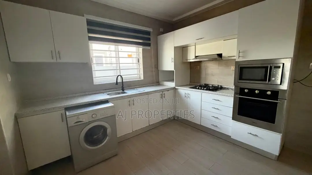 2bdrm House in Lakeside for rent in Lake Side Estate