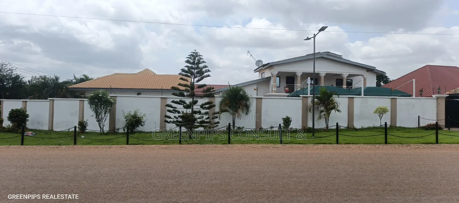 7bdrm House in Krapa, Ejisu-Juaben Municipal for sale in Ejisu-Juaben Municipal