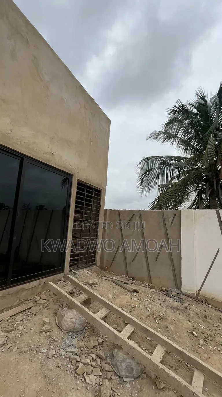 2bdrm House in Pokuase for sale in Pokuase