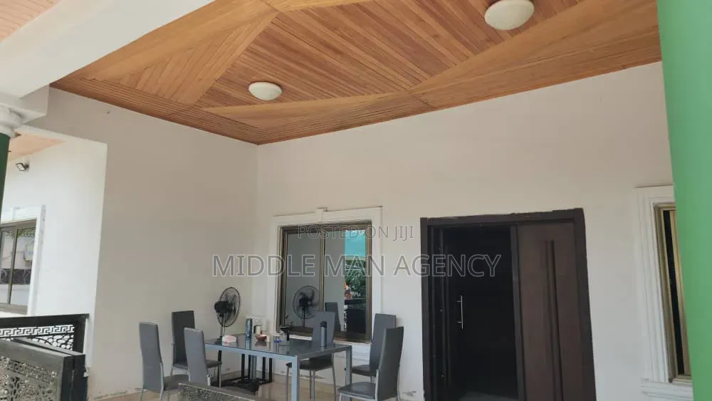 Furnished 6bdrm Mansion in Middle Man Agency, Kumasi Metropolitan in Kumasi Metropolitan