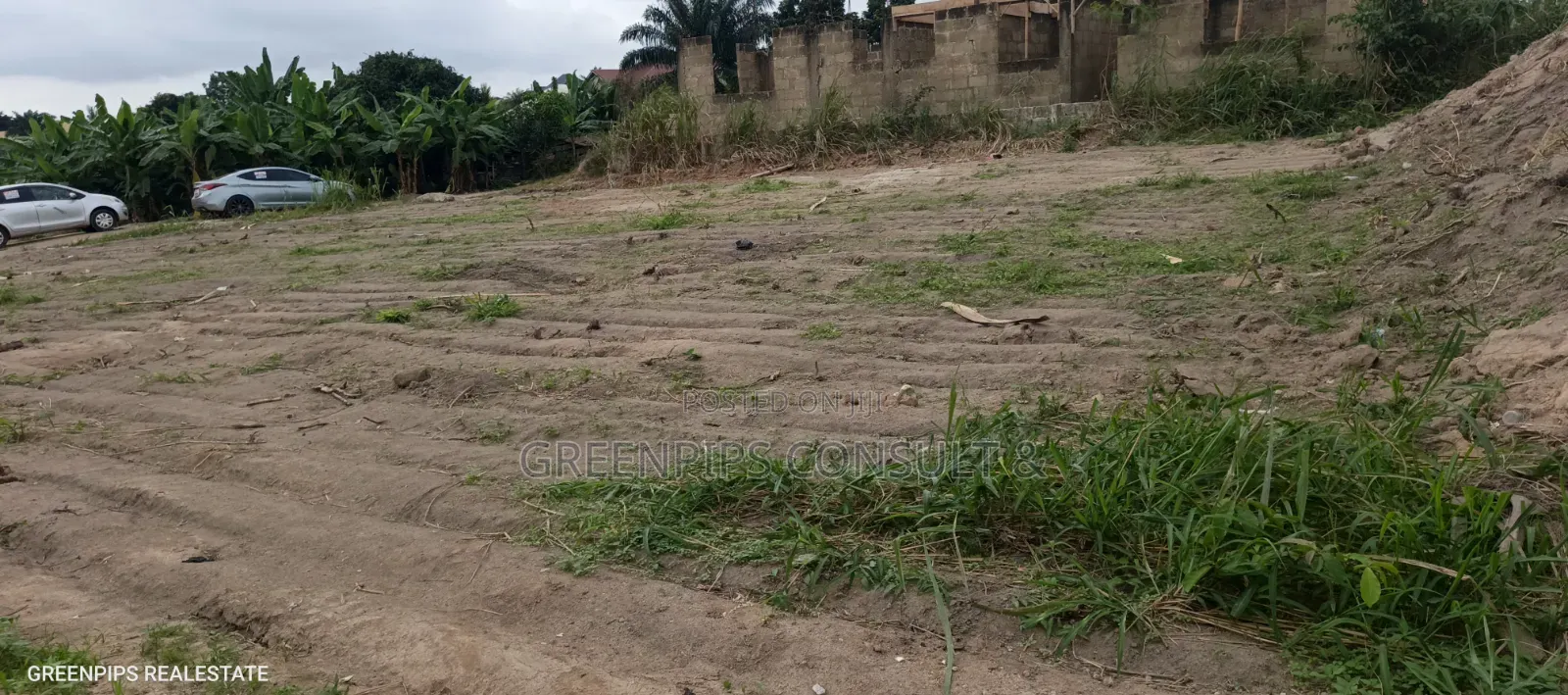Nice Double Plot at Feyaise Wisconsin University in Kumasi Metropolitan