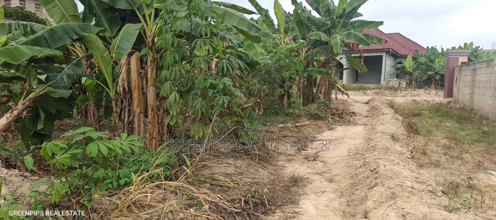 Nice Double Plot at Feyaise Wisconsin University in Kumasi Metropolitan