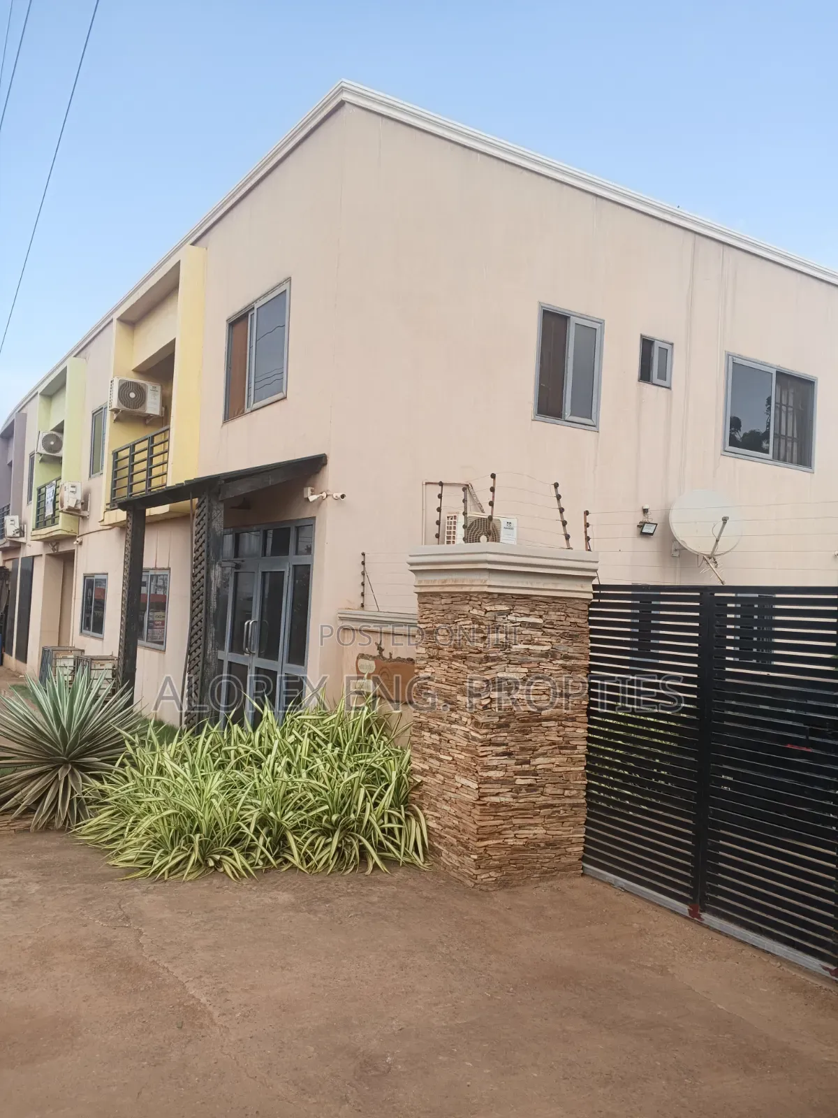 1bdrm Apartment in Oyarifa, Ghana Flag for rent in Ghana Flag