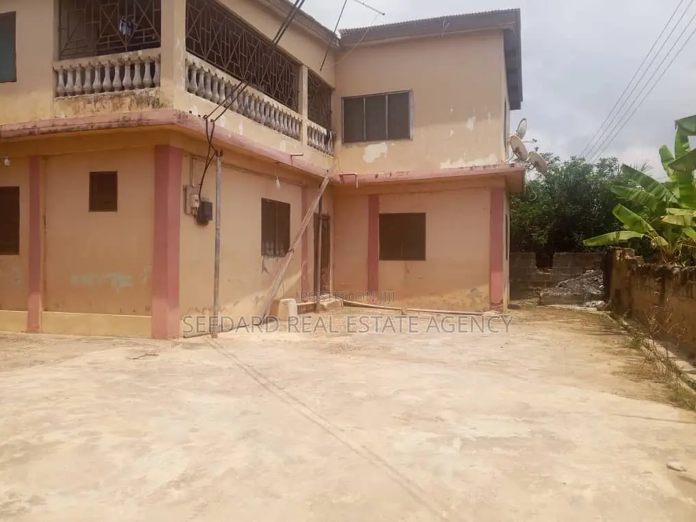 Old Building on 2 Plots of Land for Sale in Awoshie