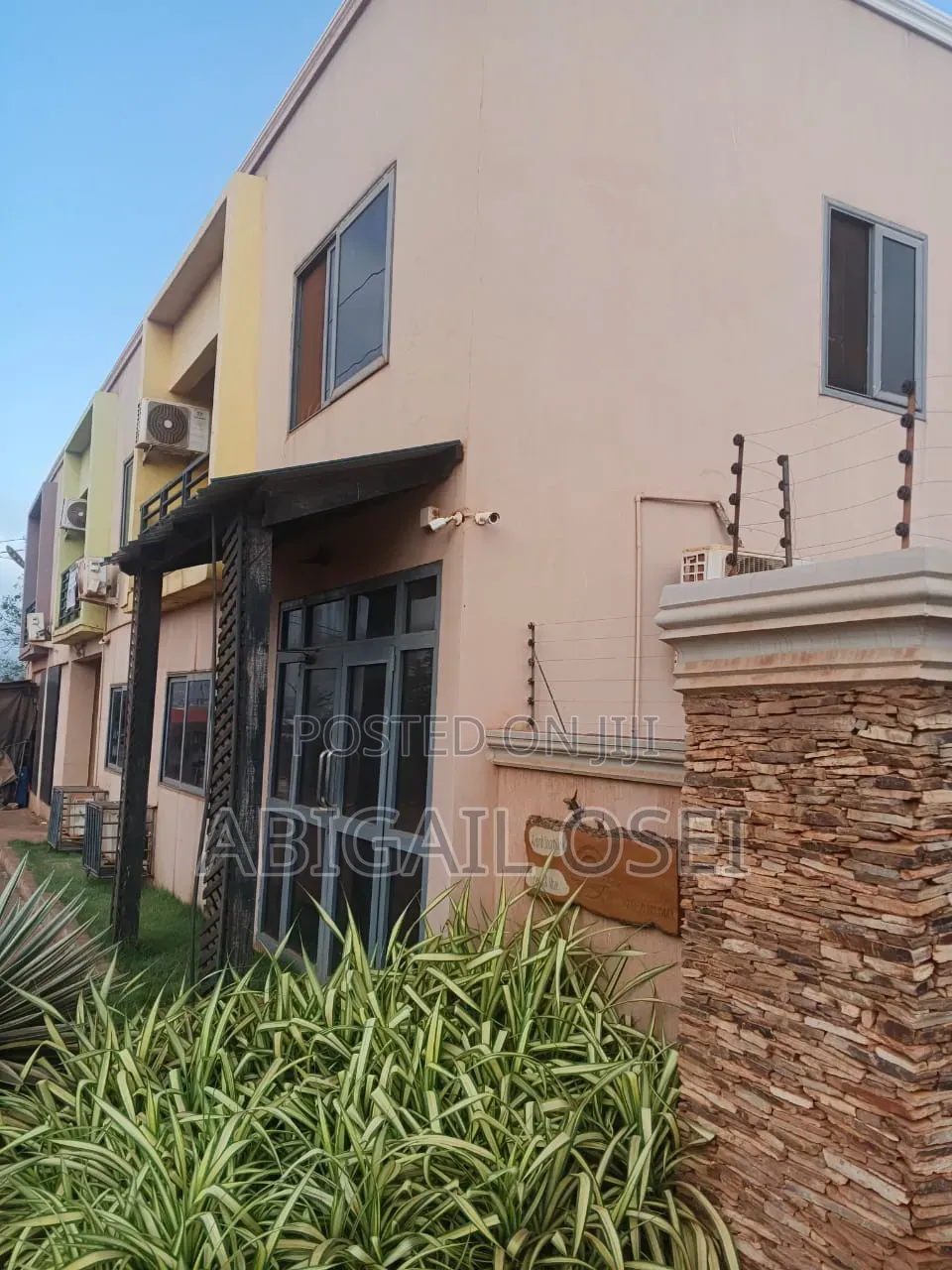 1bdrm Apartment in Oyarifa High Tension, Accra Metropolitan for rent in Accra Metropolitan