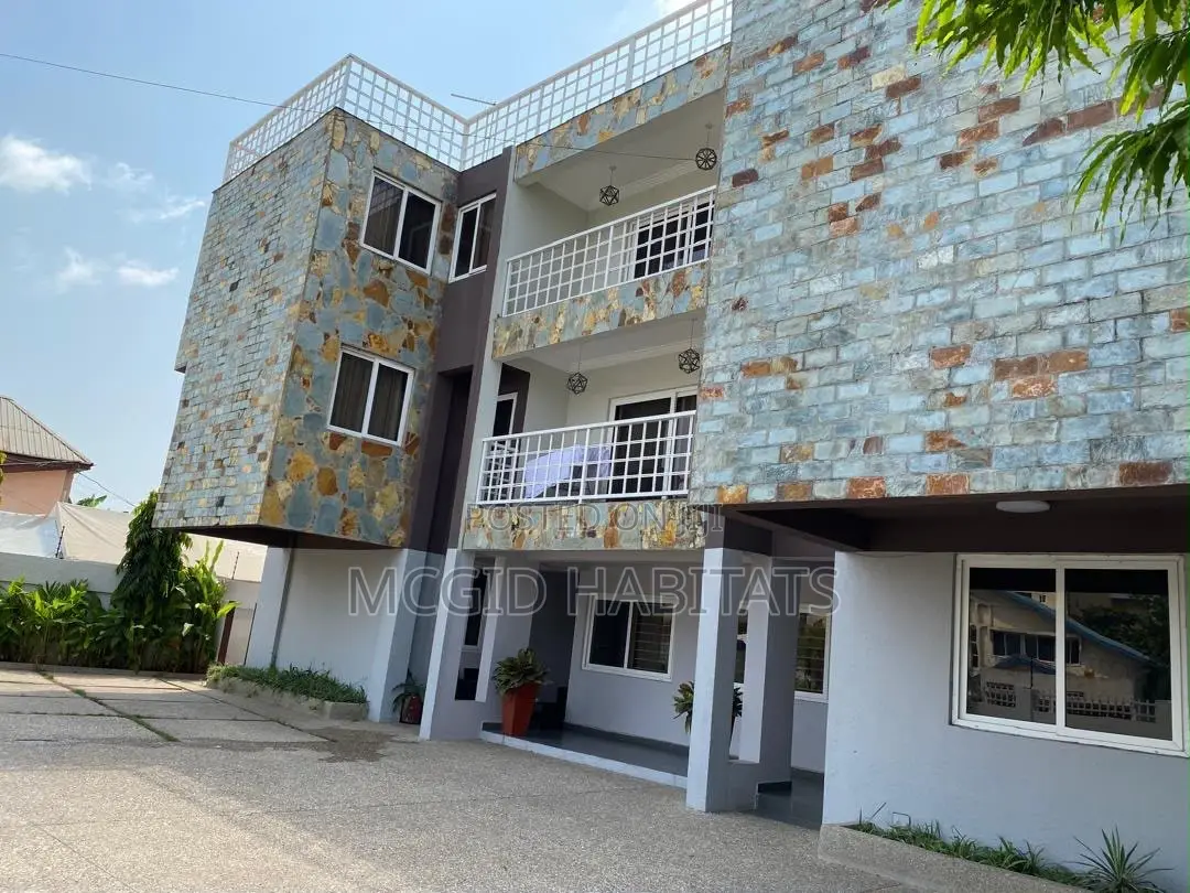 Furnished 3bdrm Townhouse / Terrace in Osu for rent in Osu