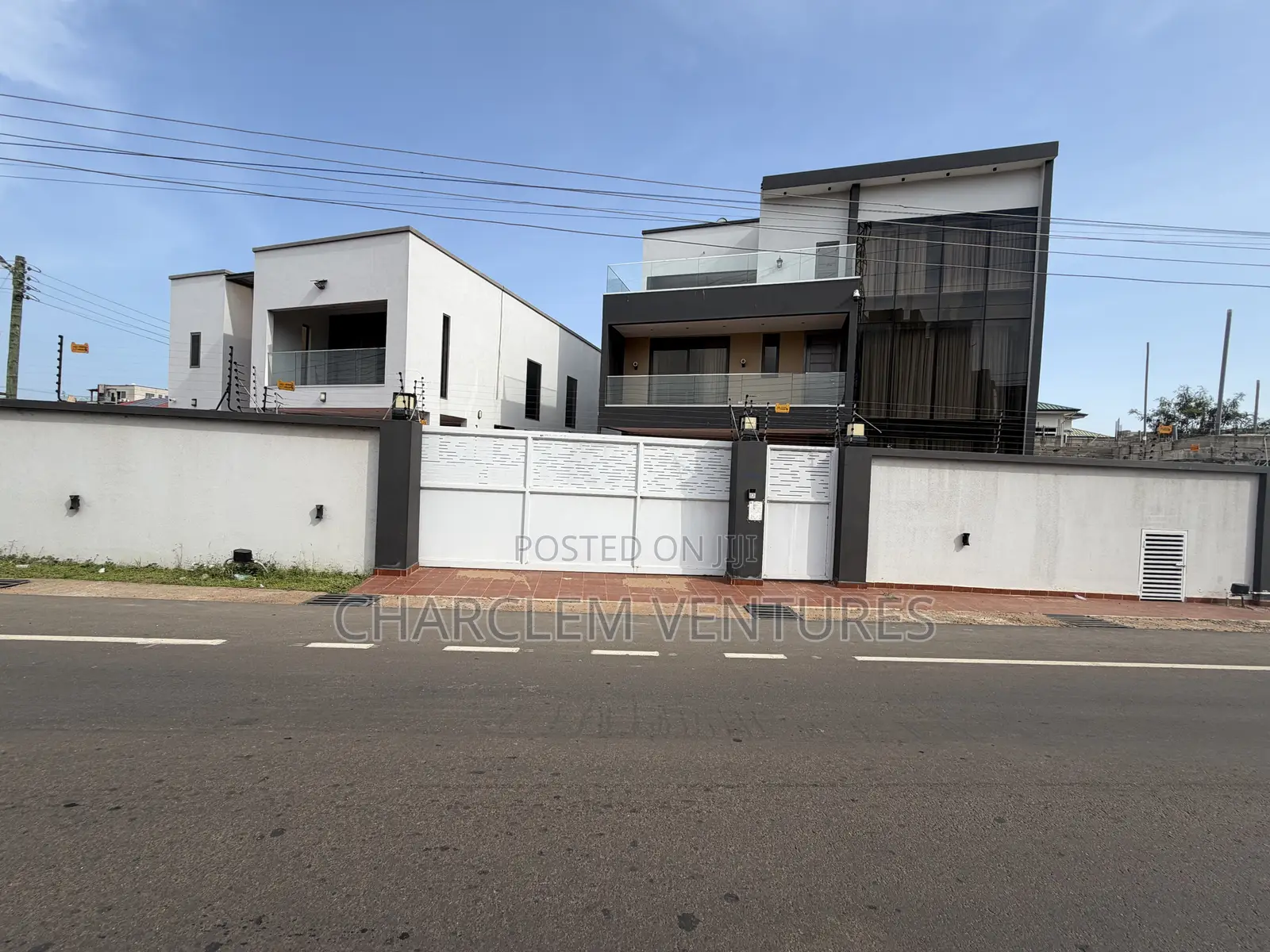 5bdrm House in Charclem Ventures, Accra Metropolitan for sale in Accra Metropolitan