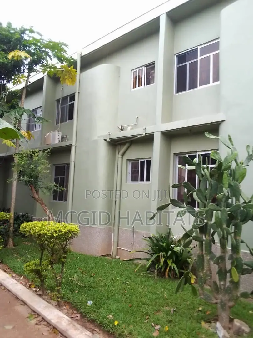 16bdrm House in Ofankor for sale in Ofankor