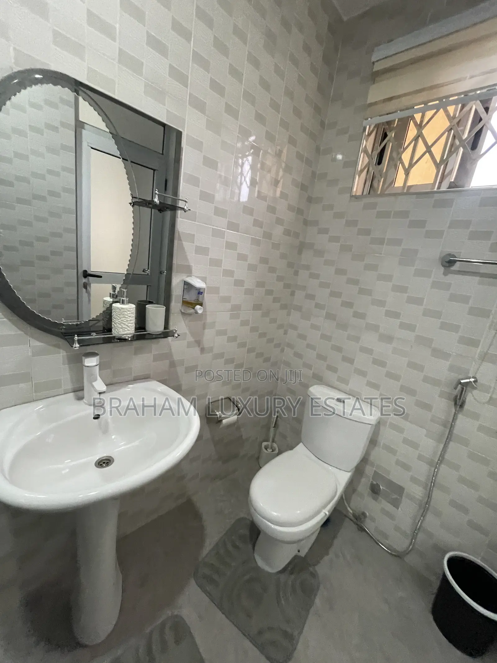 Furnished 2bdrm Apartment in Braham Luxury, Spintex for rent in Spintex