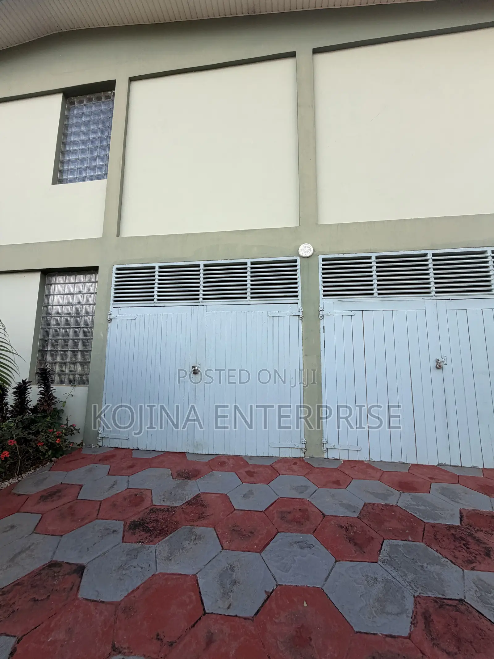 Furnished 8bdrm House in Tuc Residential, Kumasi Metropolitan for rent in Kumasi Metropolitan