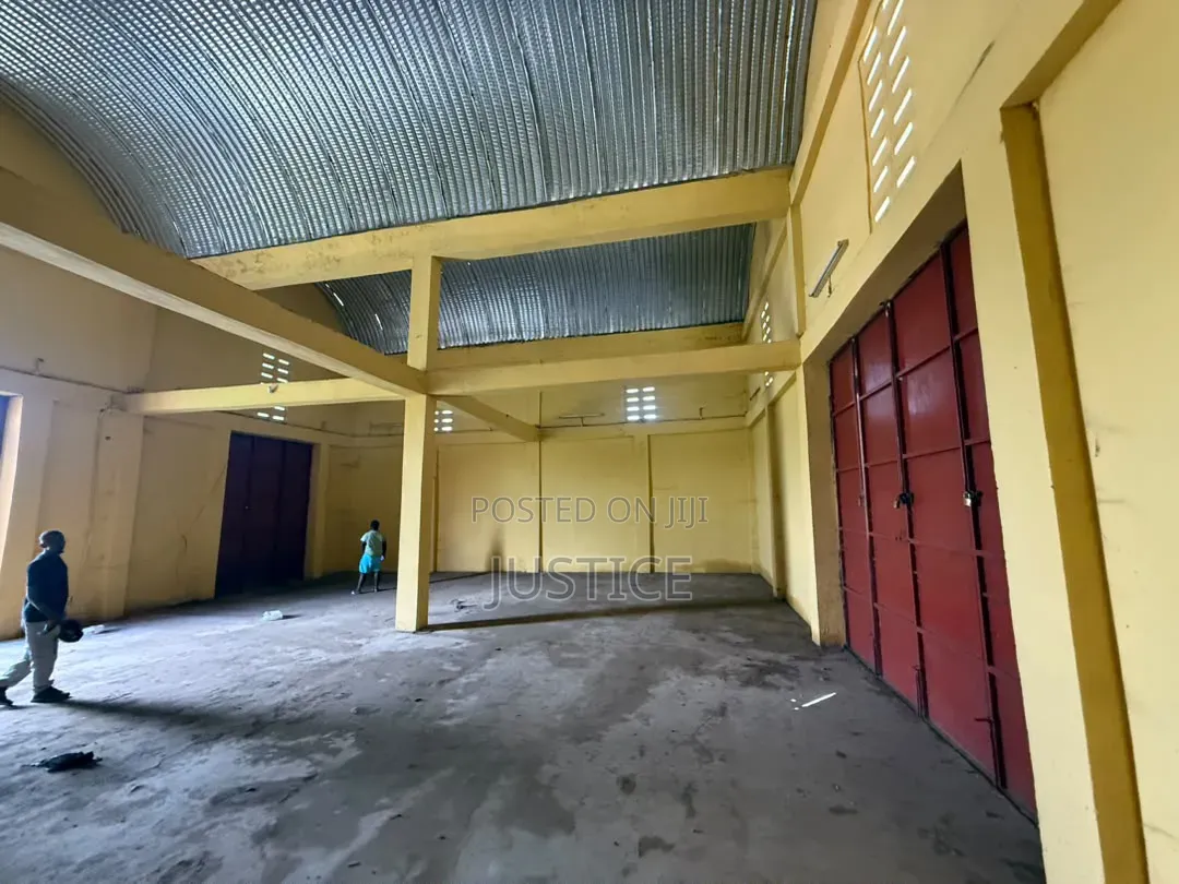 Roadside 280 SQM Capacity Warehouse Weija in Bortiano
