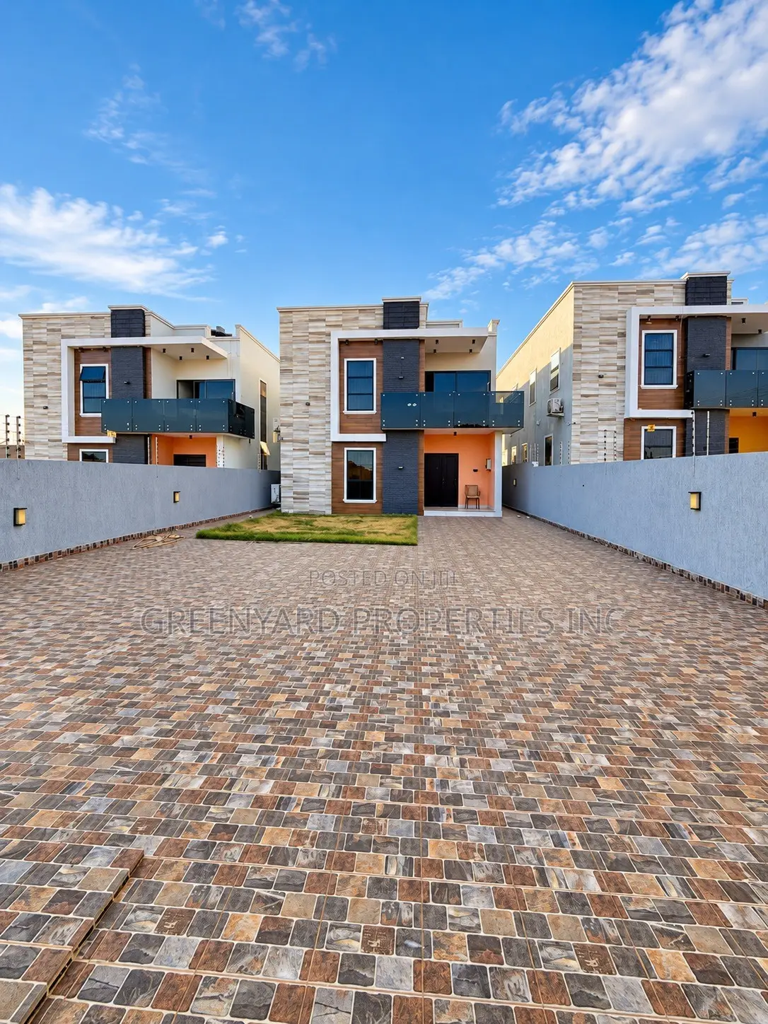 5bdrm House in Extension, East Legon for sale in East Legon