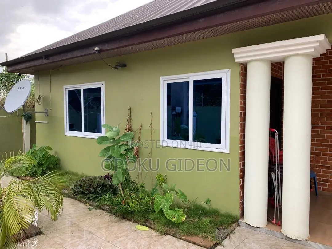 3bdrm House in Ayawaso, Olebu for sale in Olebu