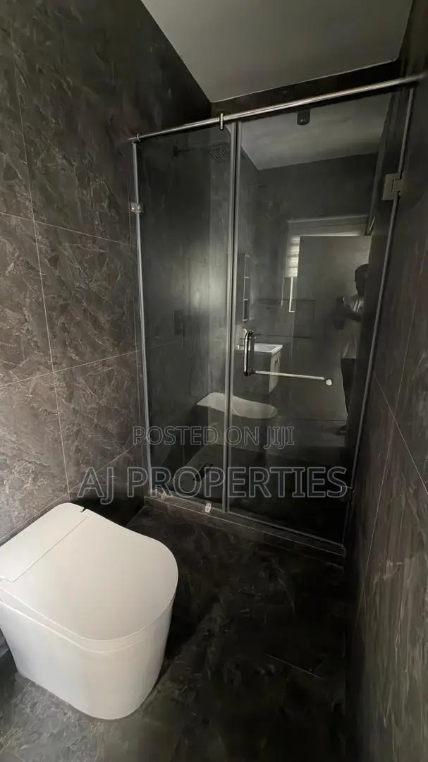 3bdrm House in East Legon for sale in East Legon