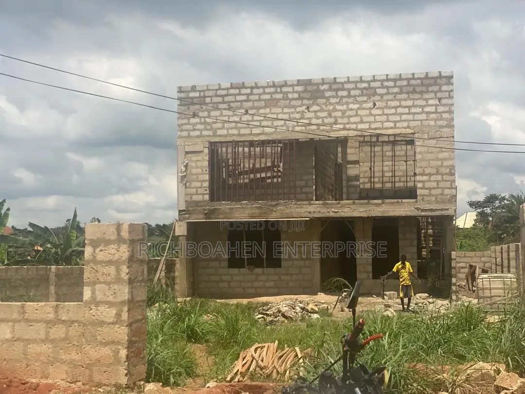 4bdrm Duplex in Richboahen, Atwima Kwanwoma for sale in Atwima Kwanwoma