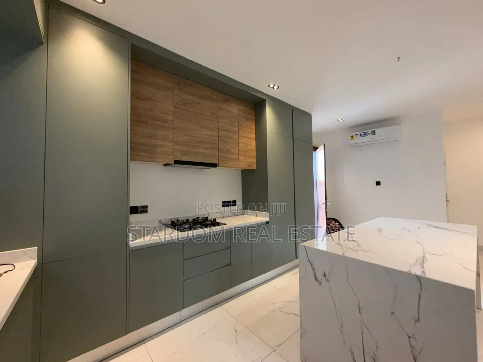 4bdrm Duplex in Adjiringanor, Ability for sale in Ability
