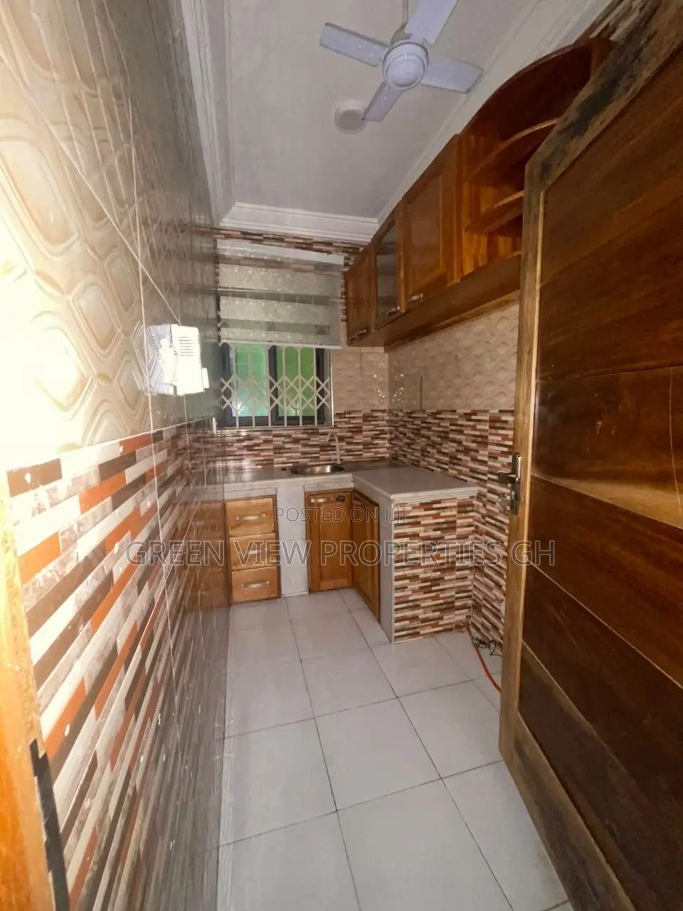 1bdrm Room & Parlour in West Hills Mall Area for rent in West Hills Mall Area