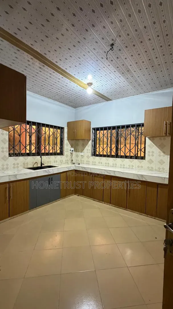 3bdrm House in Adjen Kotoku, Amasaman for sale in Amasaman