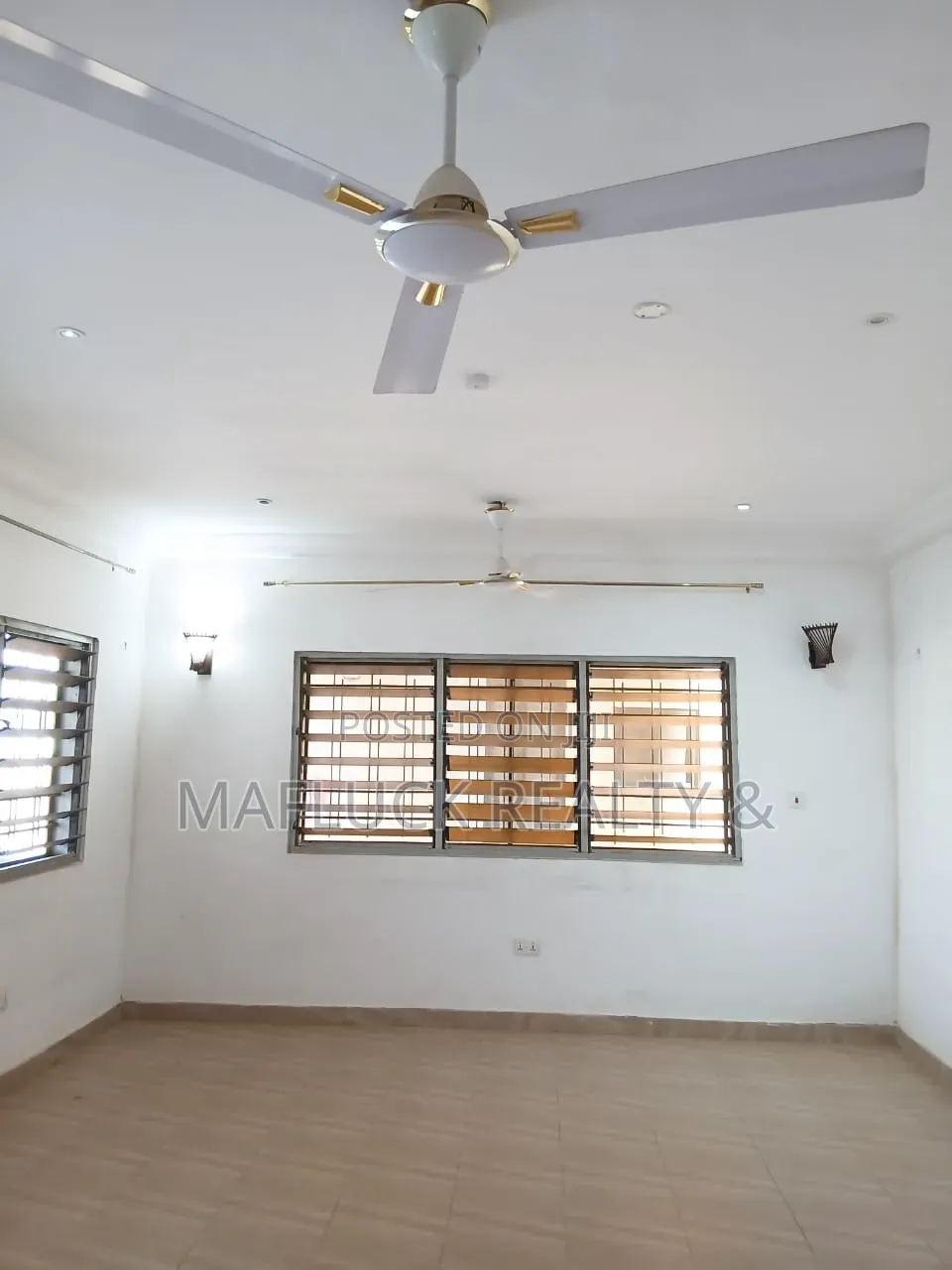 2bdrm Apartment in East Legon, School Junction for rent in School Junction