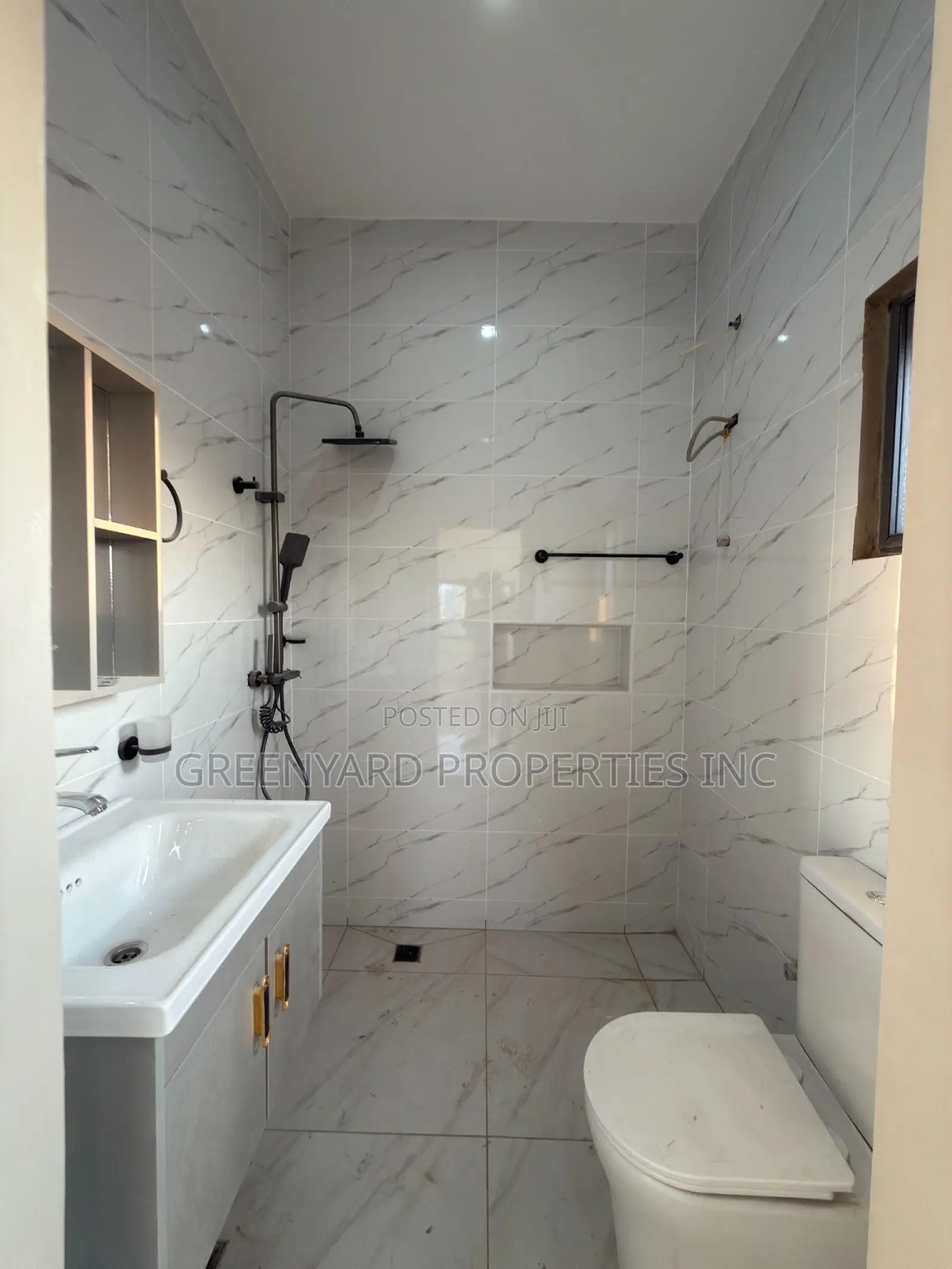 4bdrm House in New Legon, Adenta for sale in Adenta