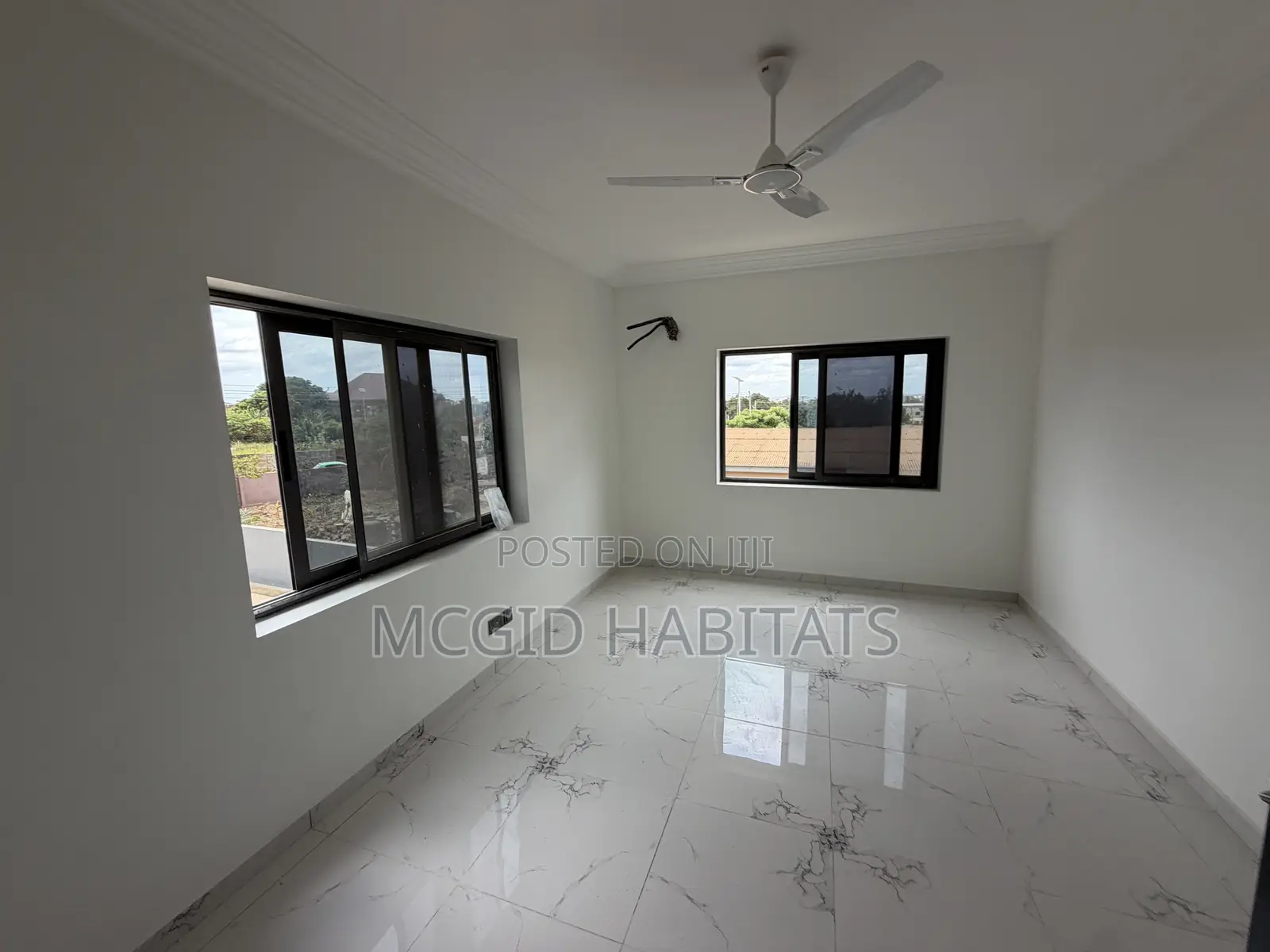 3bdrm Townhouse/Terrace in Adenta for sale in Adenta