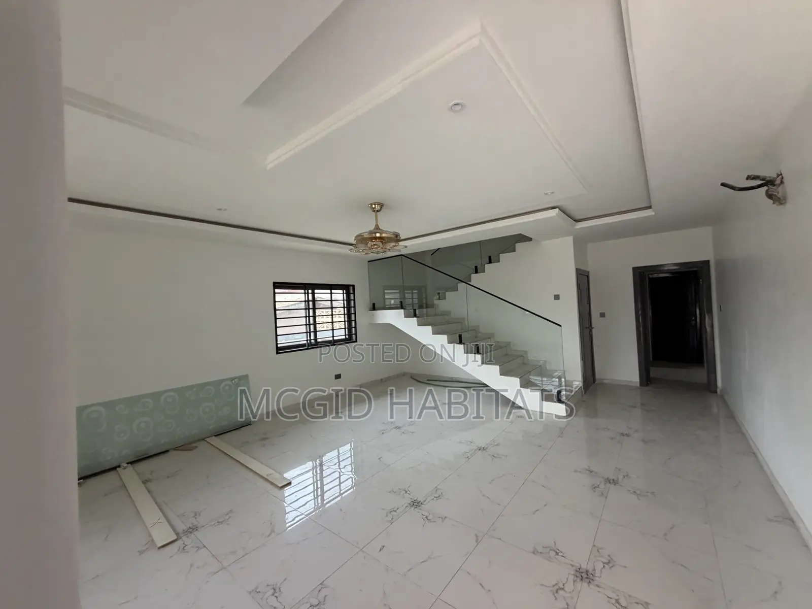3bdrm Townhouse/Terrace in Adenta for sale in Adenta