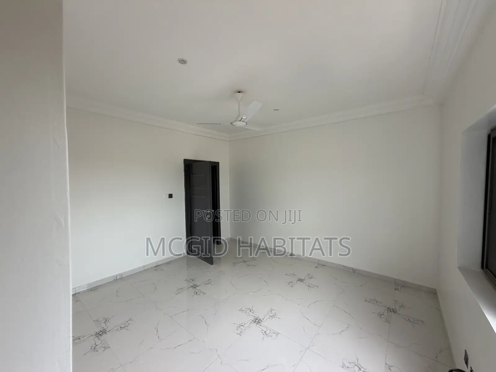 3bdrm Townhouse/Terrace in Adenta for sale in Adenta
