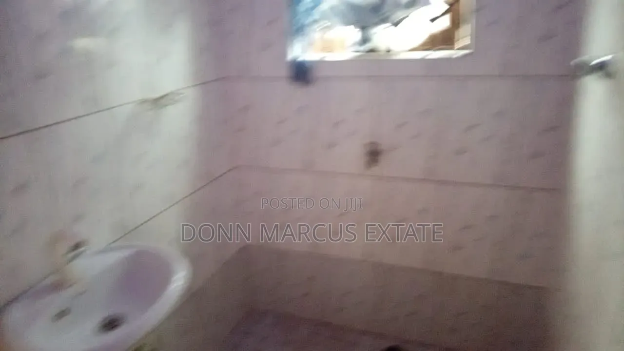 4bdrm Apartment in Don Marcus Estate, Kumasi Metropolitan for rent in Kumasi Metropolitan