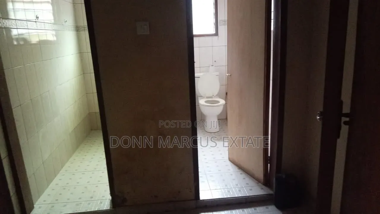 4bdrm Apartment in Don Marcus Estate, Kumasi Metropolitan for rent in Kumasi Metropolitan