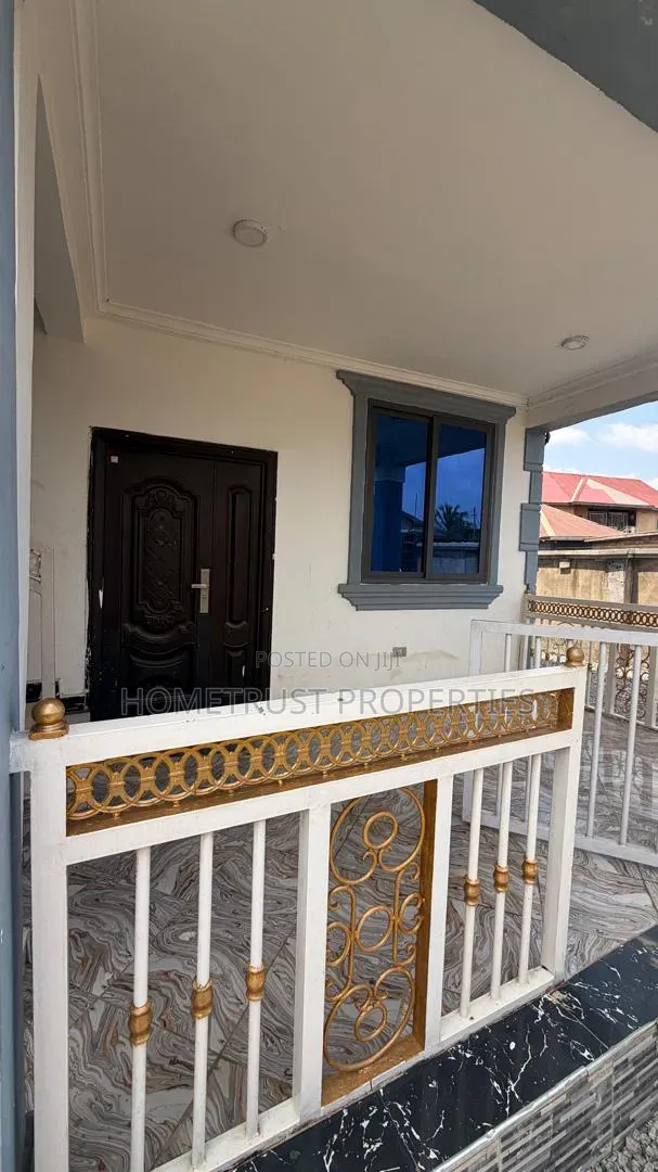 4bdrm Duplex in Amasaman Obeyieyie for sale in Amasaman