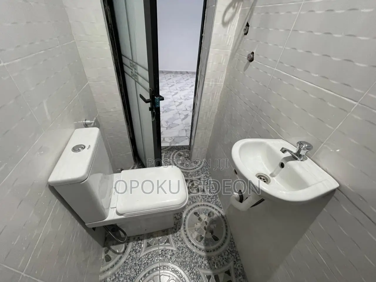 1bdrm Apartment in Awoshie, Last Stop for rent in Last Stop