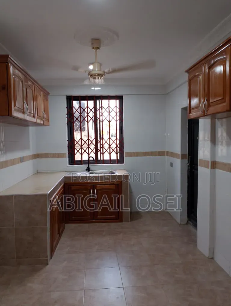 2bdrm Apartment in Oarifa Kb, Accra Metropolitan for rent in Accra Metropolitan