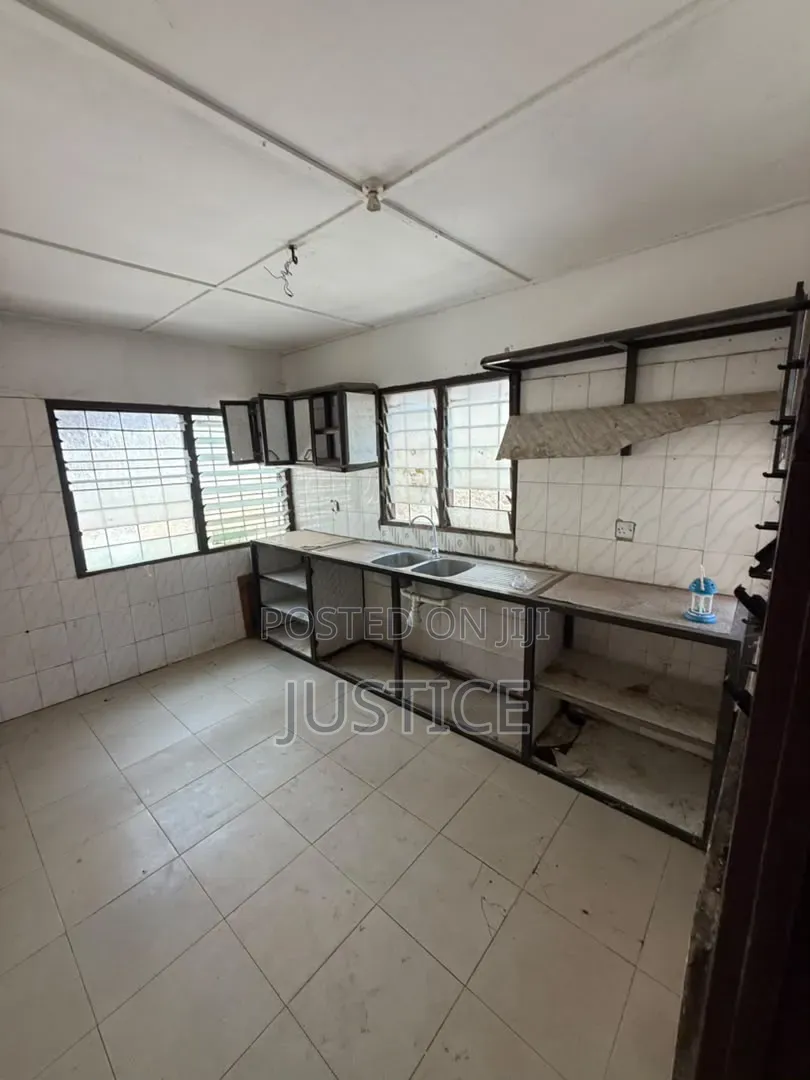 4bdrm House in Racecourse Junction, Last Stop for sale in Last Stop