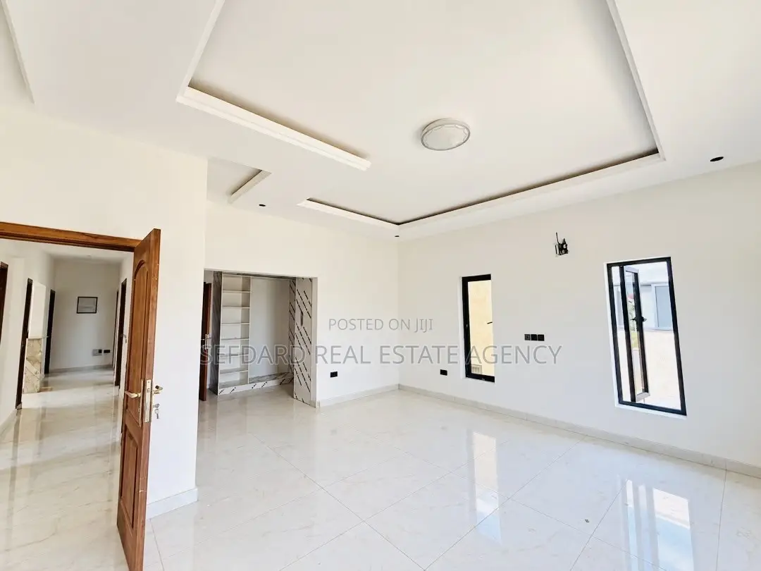 4bdrm House in Sefdard Properties, Adenta for sale in Adenta