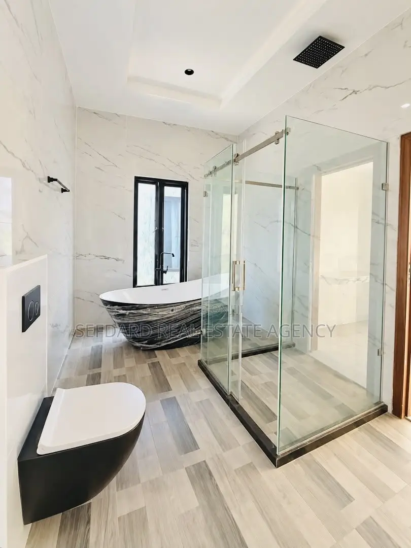 4bdrm House in Sefdard Properties, Adenta for sale in Adenta