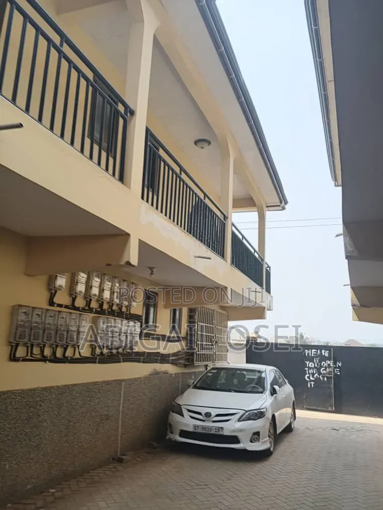 2bdrm Apartment in Amrahia, Accra Metropolitan for rent in Accra Metropolitan