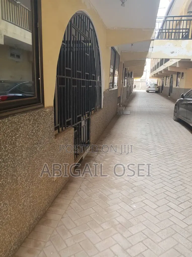 2bdrm Apartment in Amrahia, Accra Metropolitan for rent in Accra Metropolitan