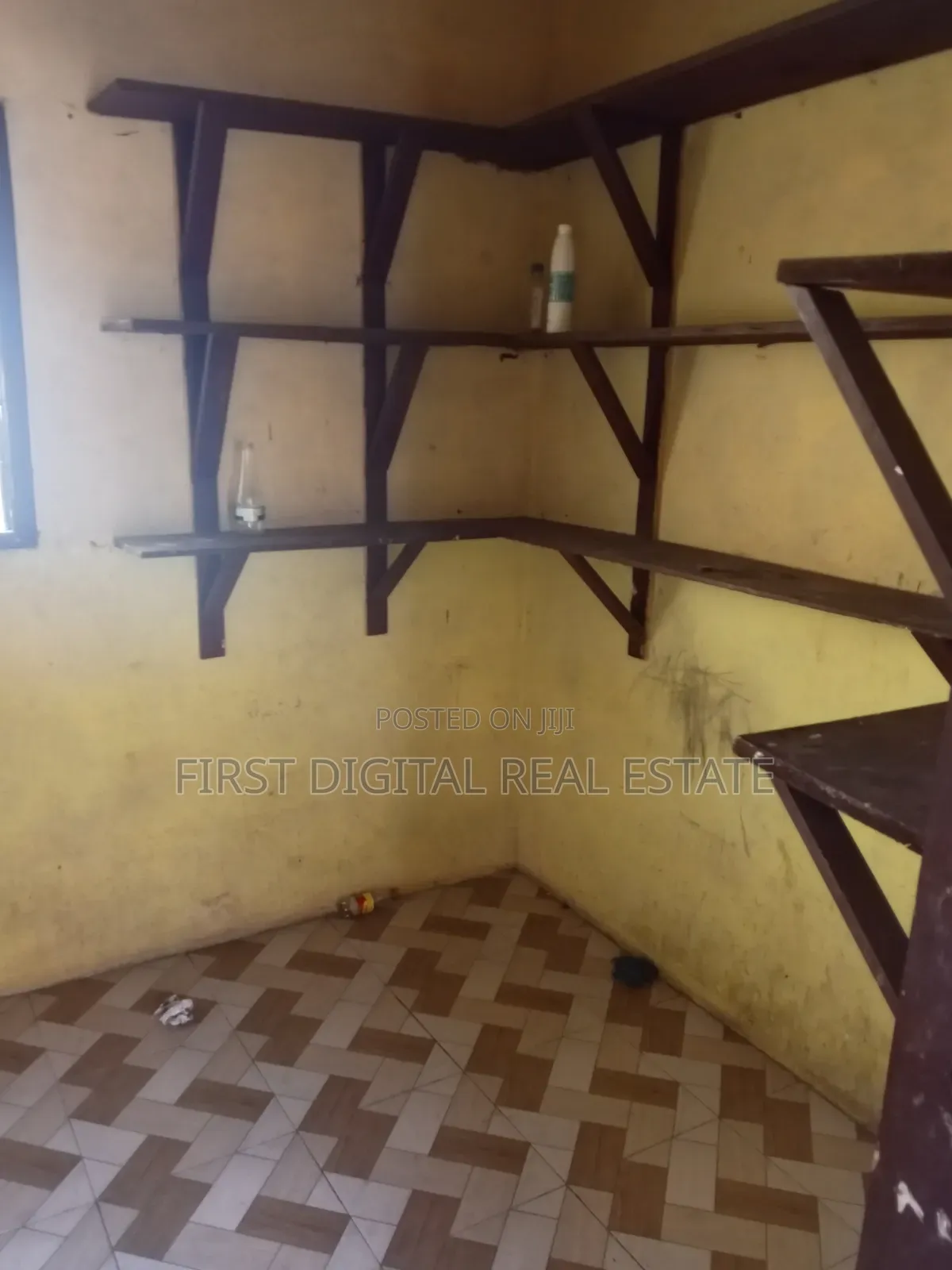 Single and Porch for Rent at Obom Road Abbeam in Adam Nana