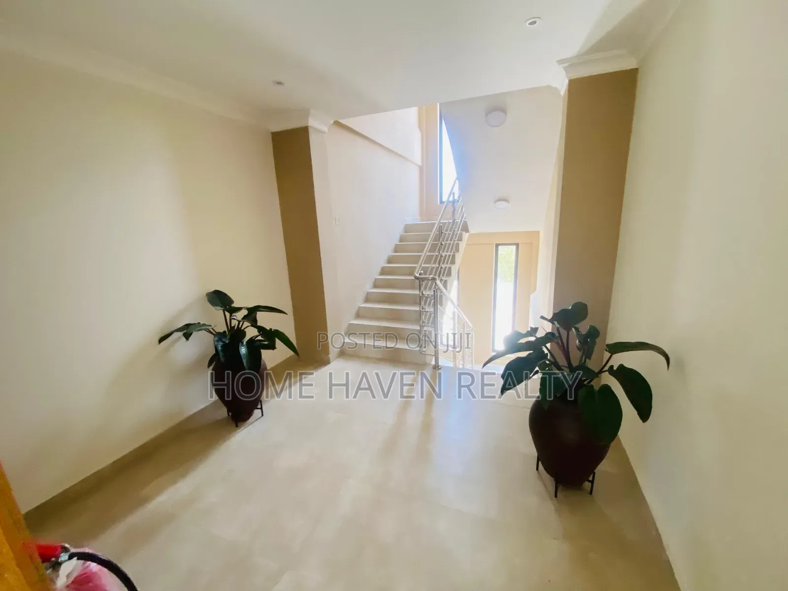 2bdrm Apartment in Dzorwulu for rent in Dzorwulu