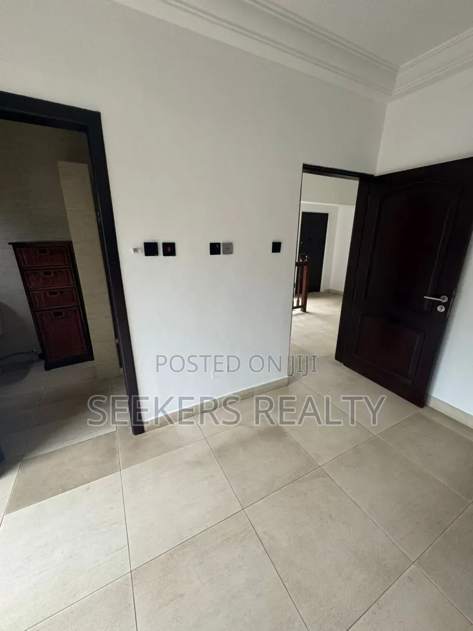 4bdrm Townhouse / Terrace in Seekers Realty, Airport Residential Area in Airport Residential Area