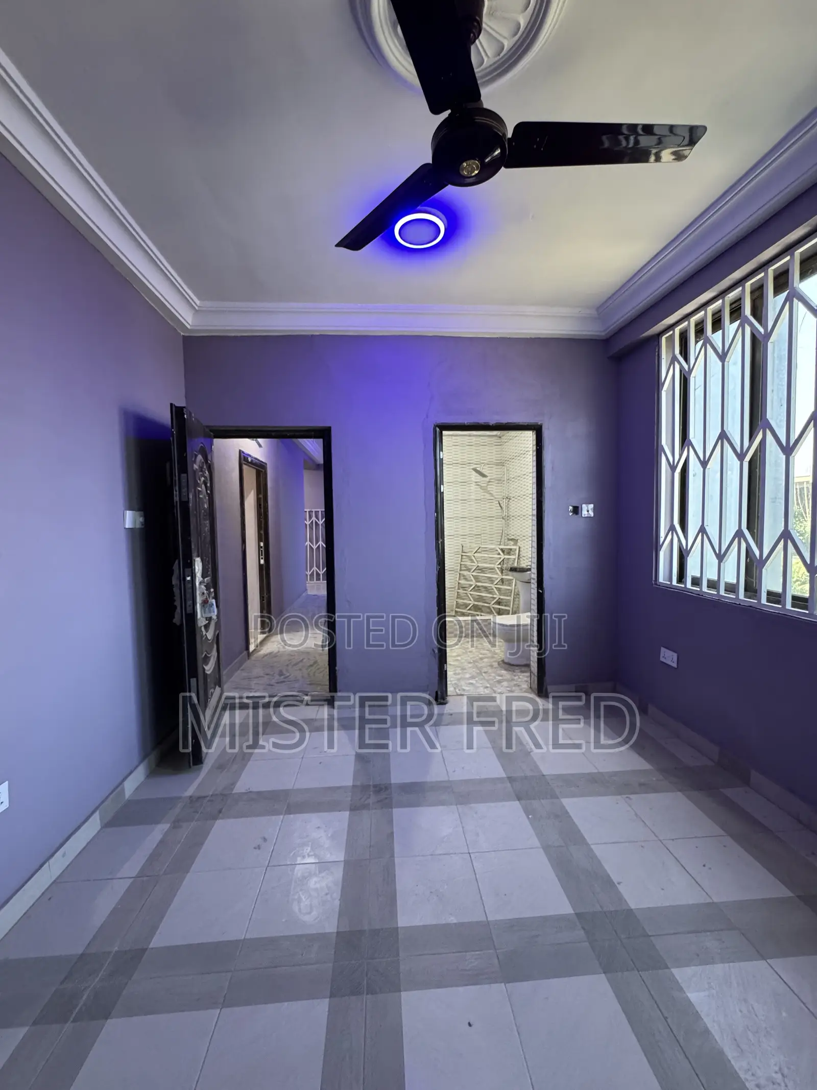 2bdrm Apartment in Broadcasting, Weija for rent in Weija