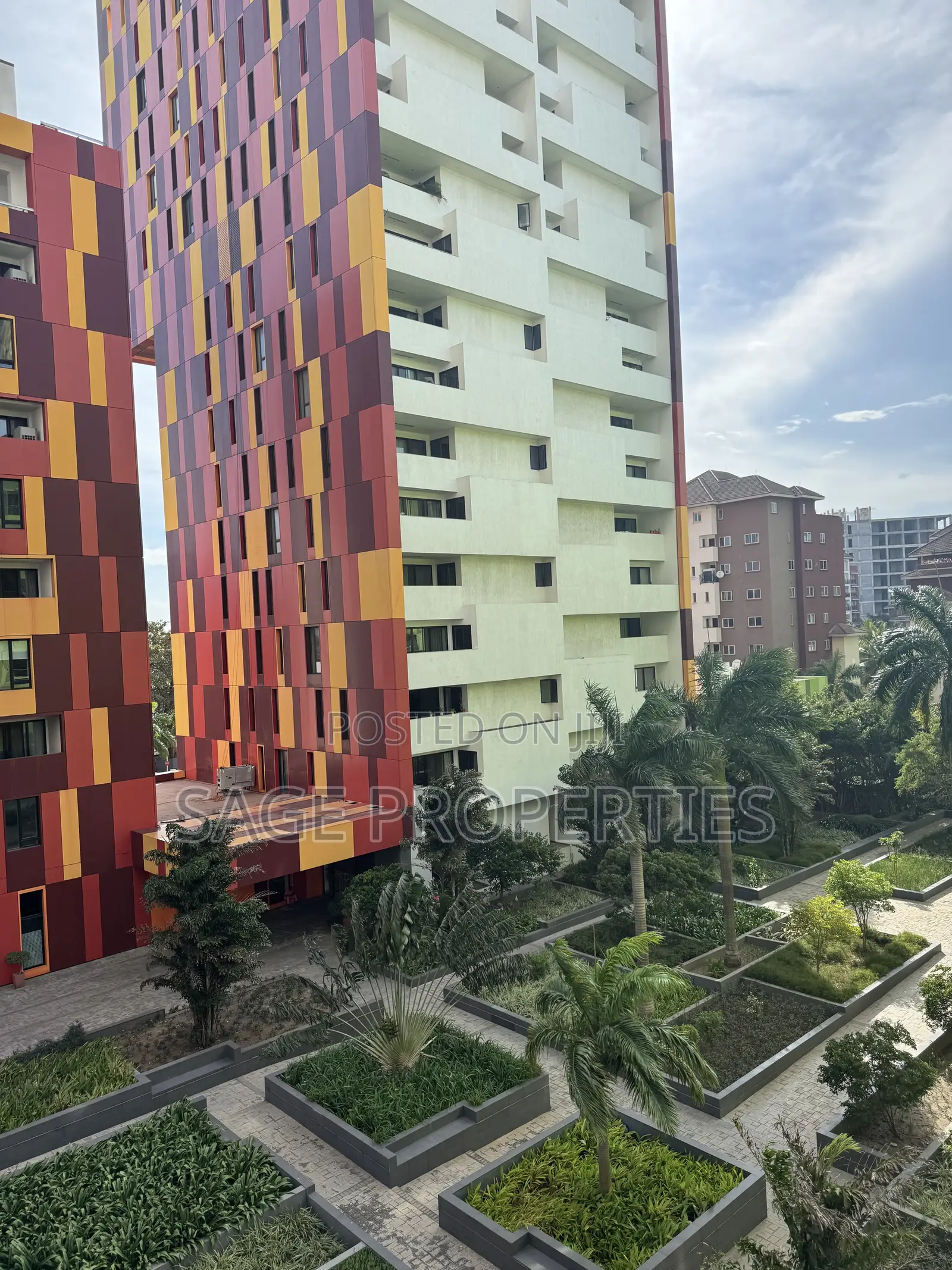 4bdrm Duplex in Airport Residential Area for rent in Airport Residential Area