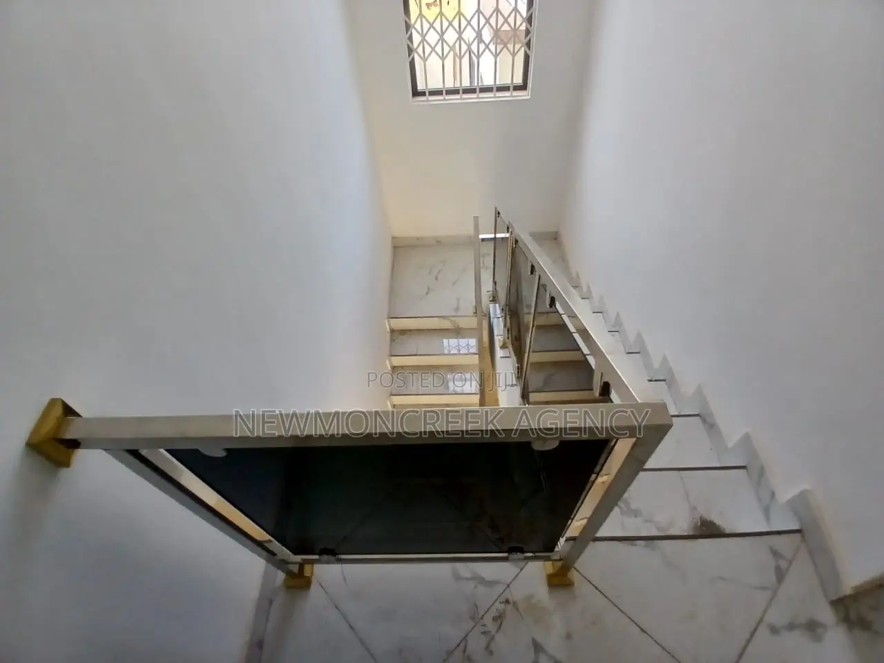 3bdrm Duplex in Abokobi, Accra Metropolitan for sale in Accra Metropolitan
